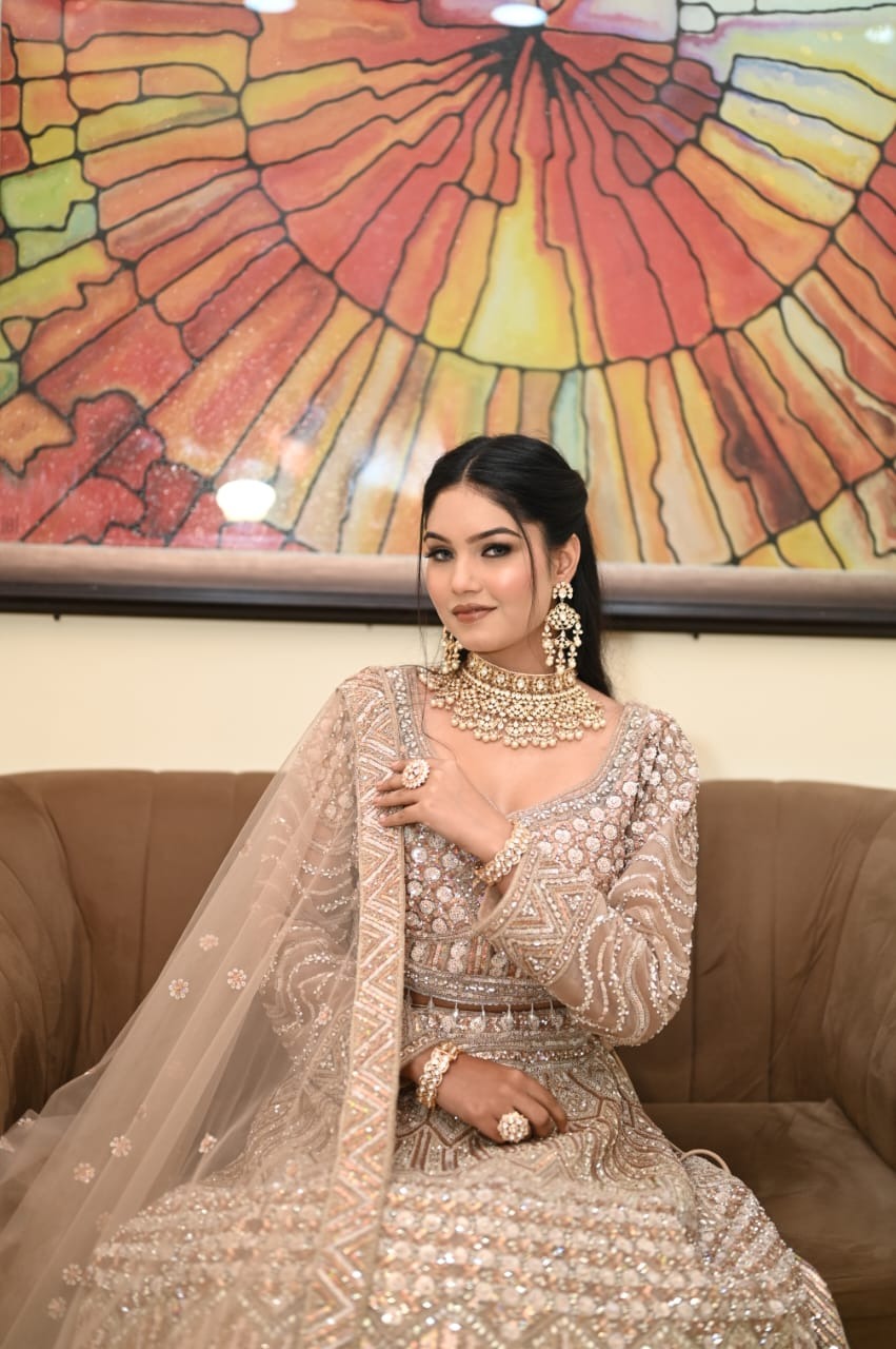 Beauty Salon Service